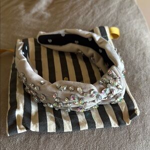 NWOT Lele Sadoughi Grey Velvet Embellished knot Headband mixed jewels /Crystals